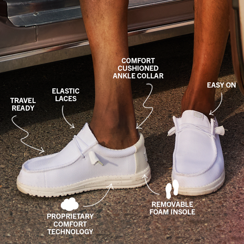 Wally Stretch Sox - White