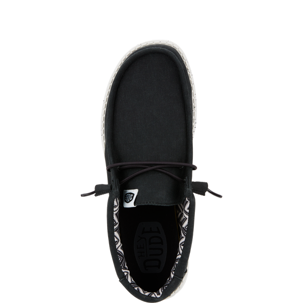 Will canvas shoes sales stretch