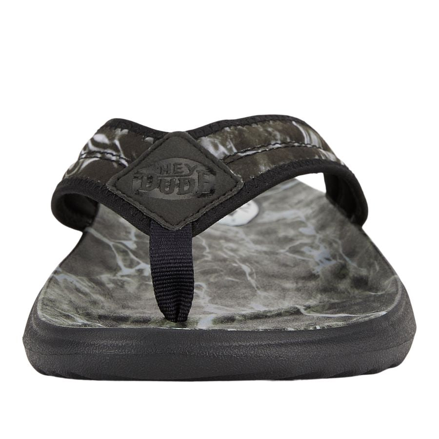 Mossy oak deals flip flops