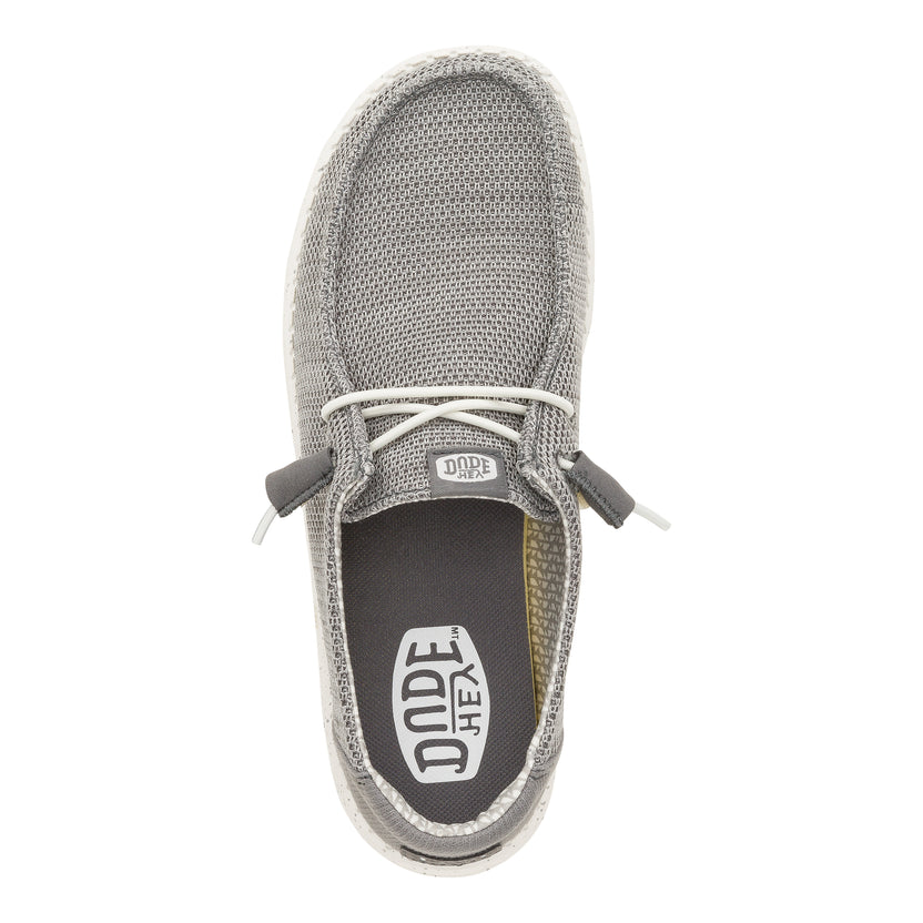 Wendy Stretch Sox & HEYDUDE shoes