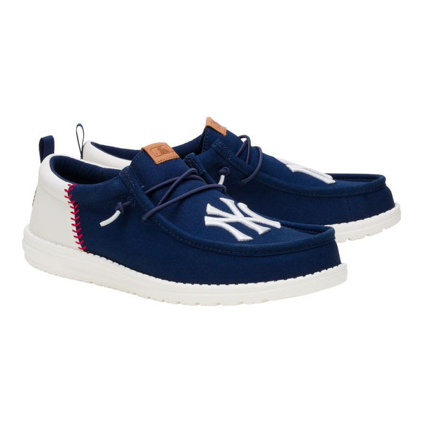 Neo Yankees' Holiday / フィッシュマンズ Wally Funk MLB Yankees Slip On Shoes | HEYDUDE shoes