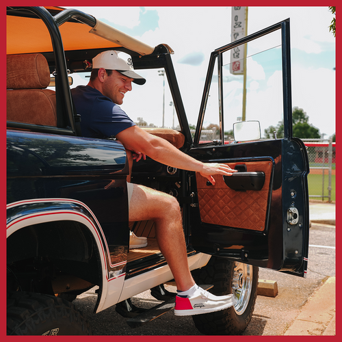 Wally Funk Georgia Bulldogs - Varsity Red/Chalk - 8