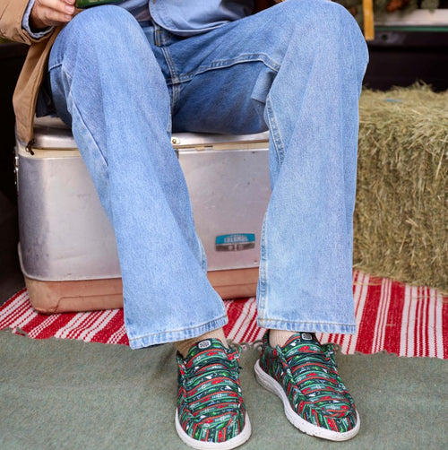 Wally Fishmas Sweater color group – HEYDUDE shoes